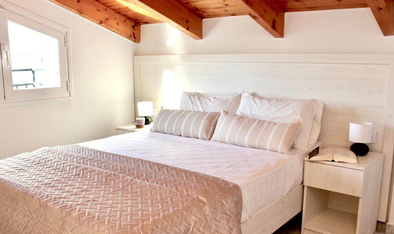 Lightful Attic At Regina Apartments Alykanas  Exterior foto